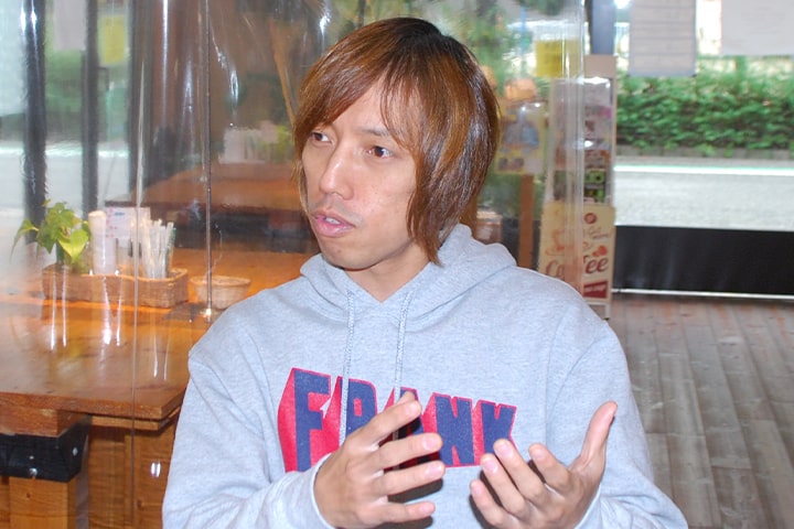スタッフ 真崎さん